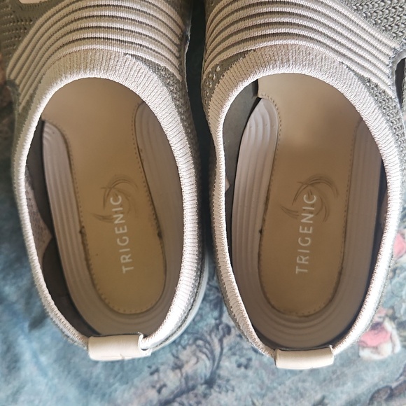 Clarks Trigenics Cutout Slip-On Tri Tone Comfort Flats Size 10 - Picture 11 of 13